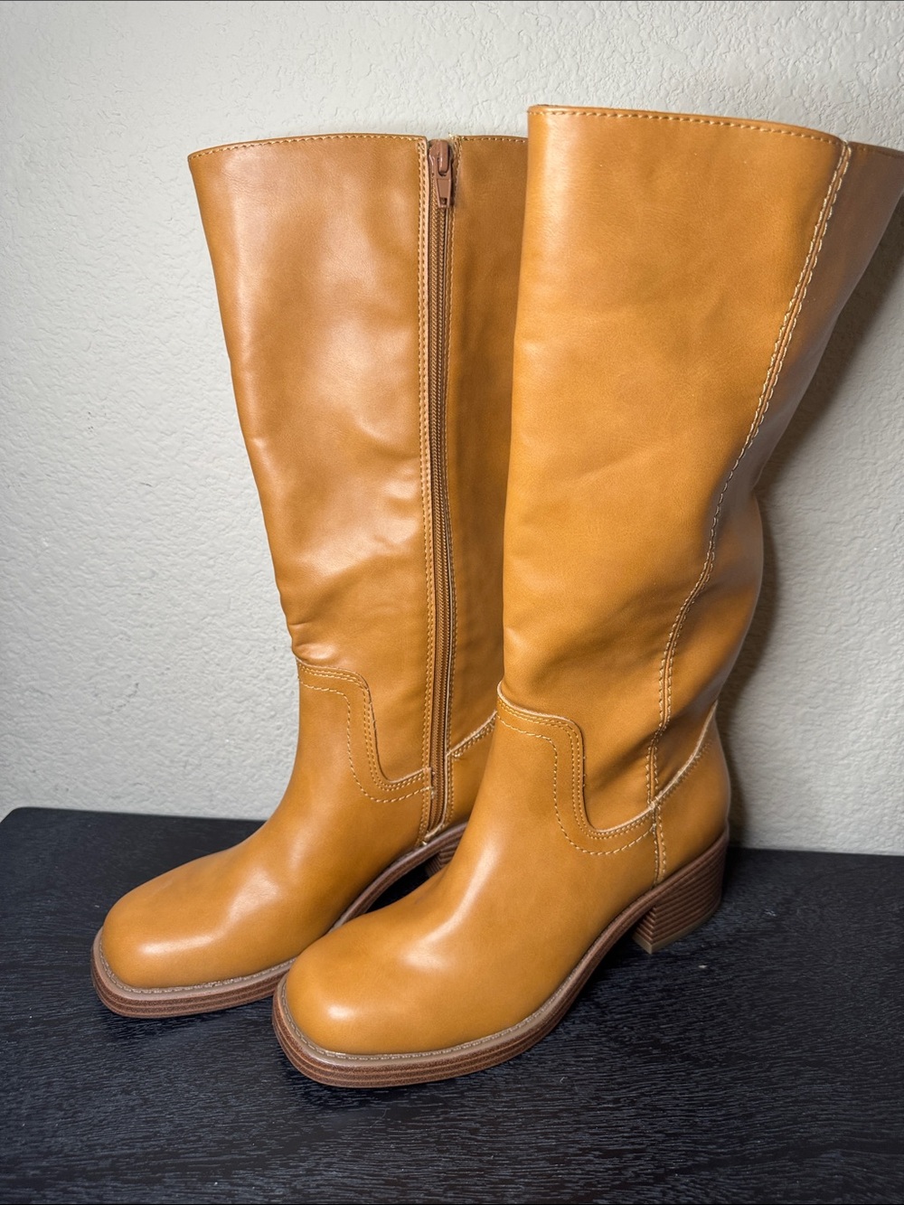 Indigo Rd. Paula Tall Boots in Camel Size 7